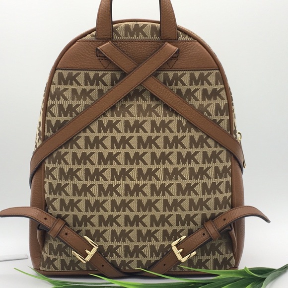 Michael Kors MD BACKPACK ABBEY BG /EB /LUG - Picture 3 of 8